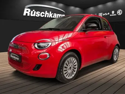 Neu Fiat 500e 86 kW (118 PS) 2026 Red vr111/a) (rot Kleinwagen
