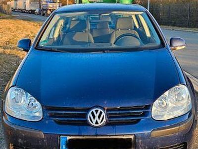 Gebraucht VW Golf IV 102 PS (75 kW) 2005 Blau Limousine