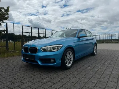 Gebraucht BMW 118 Advantage 136 PS (100 kW) 2019 Blau Kleinwagen