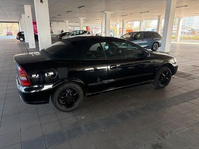 Gebraucht Opel Astra Cabriolet 101 PS (74 kW) 2003 Schwarz Cabrio