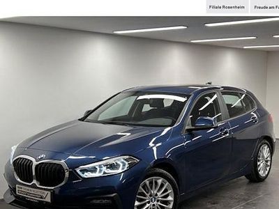 Blau Gebraucht 2022 BMW 118 Advantage Kleinwagen | 22.850 € (Fairer Preis)