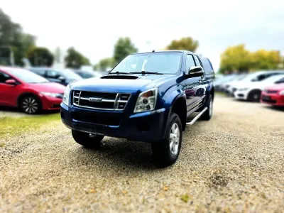 Gebraucht Isuzu D-Max 163 PS (119 kW) 2010 Blau Pickup