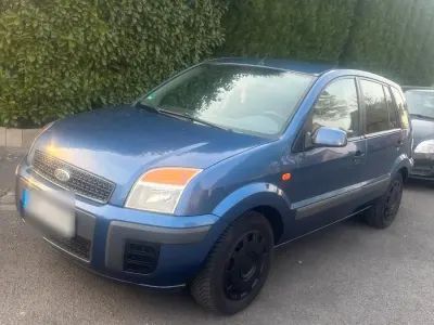 Second-hand Ford Fusion 85 CP (62 kW) 2005 Albastru Hatchback