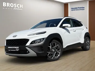 Gebraucht Hyundai Kona Edition 30+ 141 PS (103 kW) 2022 Weiß SUV