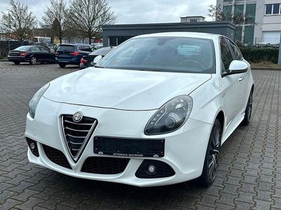 Gebraucht Alfa Romeo Giulietta Turismo 140 PS (102 kW) 2011 Weiß Kleinwagen