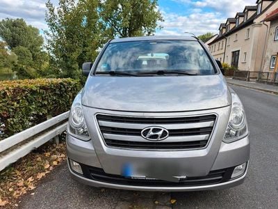 Hyundai H-1