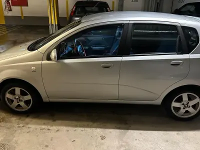 Gebraucht Chevrolet Kalos 94 PS (69 kW) 2005 Silber Kleinwagen