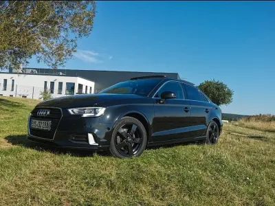 Gebraucht Audi A3 Sport 150 PS (110 kW) 2018 Limousine