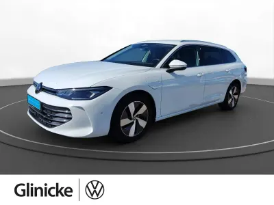 Gebraucht VW Passat Business 150 PS (110 kW) 2025 Pure white Kombi