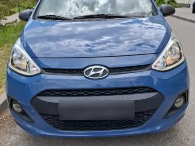 Gebraucht Hyundai i10 Classic 67 PS (49 kW) 2014 Blau Kleinwagen