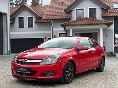 Gebraucht Opel Astra GTC Innovation 116 PS (85 kW) 2008 Powerrot b Kleinwagen