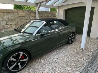 Gebraucht Audi A5 Cabriolet S-Line 265 PS (194 kW) 2023 Grün Cabrio