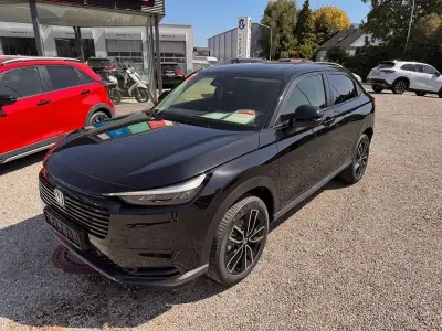 Neu Honda HR-V Elegance 131 PS (96 kW) 2026 Schwarz SUV