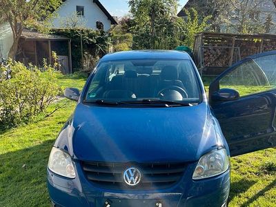 Gebraucht VW Fox 75 PS (55 kW) 2004 Blau Kleinwagen