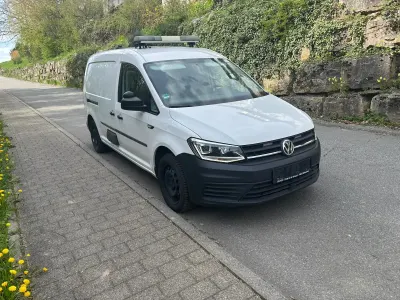 Gebraucht VW Caddy 102 PS (75 kW) 2020 Weiß Van / Kleinbus