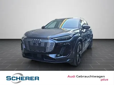 Gebraucht Audi Q6 e-tron Advanced 225 kW (306 PS) 2025 Daytonagrau perleffekt (metallic) SUV