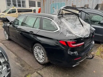 Gebraucht BMW 530 Luxury Line 245 PS (180 kW) 2023 Schwarz Kombi