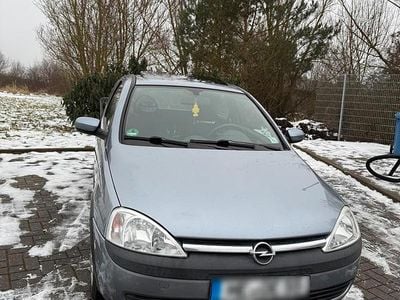 Second-hand Opel Corsa 75 CP (55 kW) 2003 Argintiu Hatchback