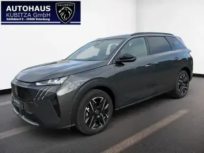 Gebraucht Peugeot 5008 Allure 136 PS (100 kW) 2025 Grau SUV