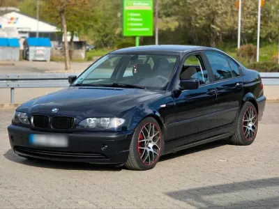 Second-hand BMW 02 140 CP (102 kW) 2003 Albastru Berlinǎ