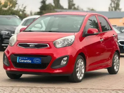 Gebraucht Kia Picanto Platinum Edition 86 PS (63 kW) 2014 Signal red Kleinwagen