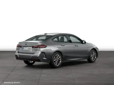 Gebraucht BMW 220 156 PS (114 kW) 2025 Skyscraper grau metallic Coupé