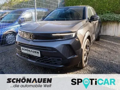 Używany Opel Mokka 131 KM (96 kW) 2024 Szary SUV