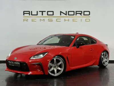 Gebraucht Toyota GR86 Premium 234 PS (172 kW) 2023 Rot Coupé