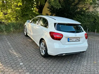 Gebraucht Mercedes A200 156 PS (114 kW) 2018 Weiß Kombi