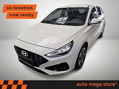 Gebraucht Hyundai i30 Style 101 PS (74 kW) 2024 Weiß Limousine