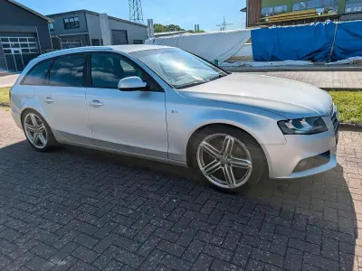 Używany Audi A4 S-Line 120 KM (88 kW) 2010 Srebrny Kombi