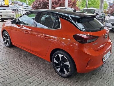Gebraucht Opel Corsa-e 100 kW (136 PS) 2021 Power orange/dynamik orange Kleinwagen