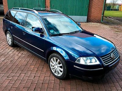 Second-hand VW Passat 131 CP (96 kW) 2004 Albastru Break