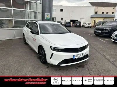 Gebraucht Opel Astra Edition 131 PS (96 kW) 2025 Arktis weiß Kleinwagen