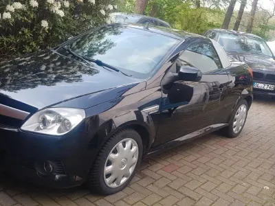 Gebraucht Opel Tigra 90 PS (66 kW) 2006 Schwarz Cabrio