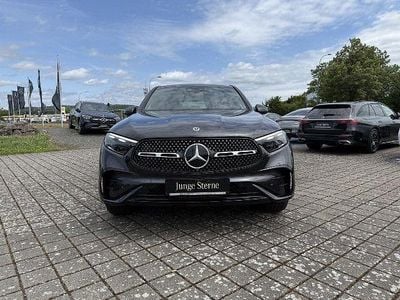 Gebraucht Mercedes GLC300e AMG 333 PS (244 kW) 2024 Grau Coupé