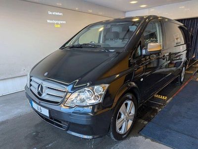 Schwarz Gebraucht 2011 Mercedes Vito Van | 10.900 € (Etwas zu teuer)
