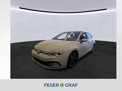 Mondsteingrau Gebraucht 2022 VW Golf Style Limousine | 19.940 € (Guter Preis)