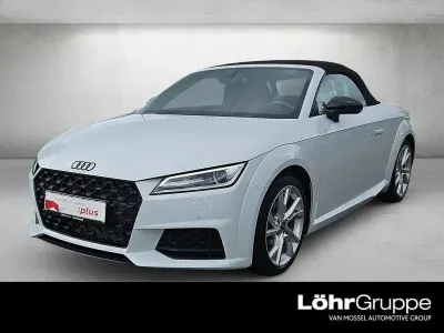 Gebraucht Audi TT Roadster Sport 197 PS (144 kW) 2023 Gletscherweiß metallic Cabrio