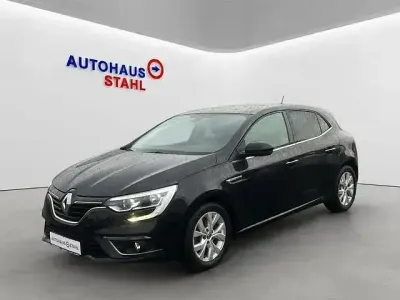 Usata Renault Mégane IV LIMITED 140 CV (102 kW) 2019 Nero Berlina