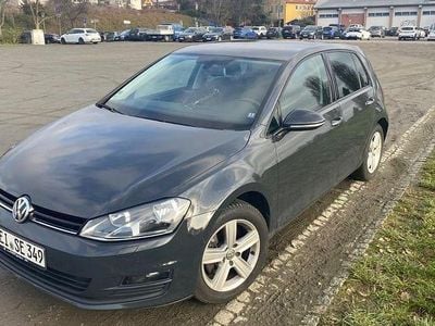 Grau Gebraucht 2013 VW Golf Comfortline Limousine | 9.900 € (Guter Preis)