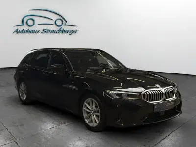 Gebraucht BMW 318 M Sport 156 PS (114 kW) 2024 Schwarzkeine angabe Kombi
