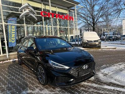 Gebraucht Hyundai i30 N Line 160 PS (117 kW) 2024 Abyss black / mic Kombi