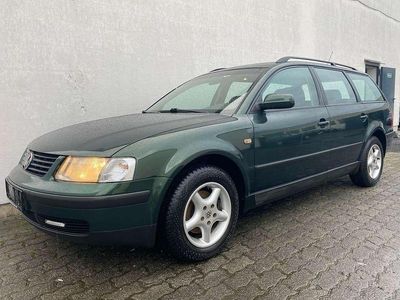 Gebraucht VW Passat S 101 PS (74 kW) 1998 Grün Kombi