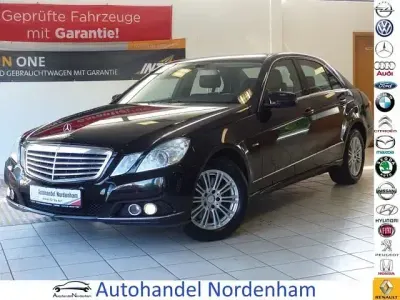 Gebraucht Mercedes E300 Elegance 231 PS (169 kW) 2010 Schwarz Limousine