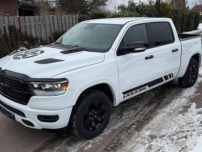 Gebraucht Dodge Ram 401 PS (294 kW) 2021 Weiß Abholung