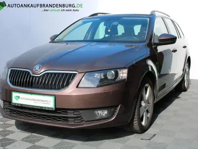 Gebraucht Skoda Octavia Elegance 140 PS (102 kW) 2014 Braun Kombi