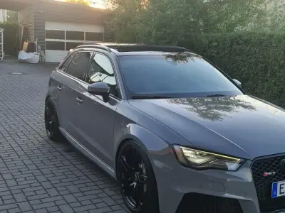 Gebraucht Audi RS3 367 PS (269 kW) 2015 Grau Limousine