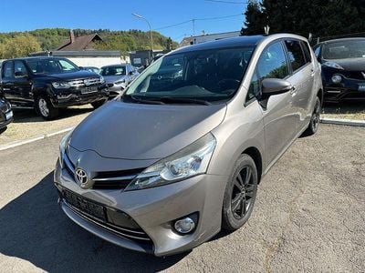 Usata Toyota Verso Skyview Edition 111 CV (81 kW) 2015 Marrone Monovolume