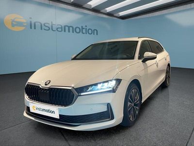 Gebraucht Skoda Superb 204 PS (150 kW) 2024 Weiß Kombi